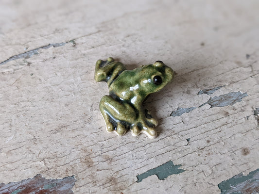 Vintage Hagen Renaker Baby Frog Porcelain Miniature !! Adorable Vintage Gifts Retro Collectibles !!