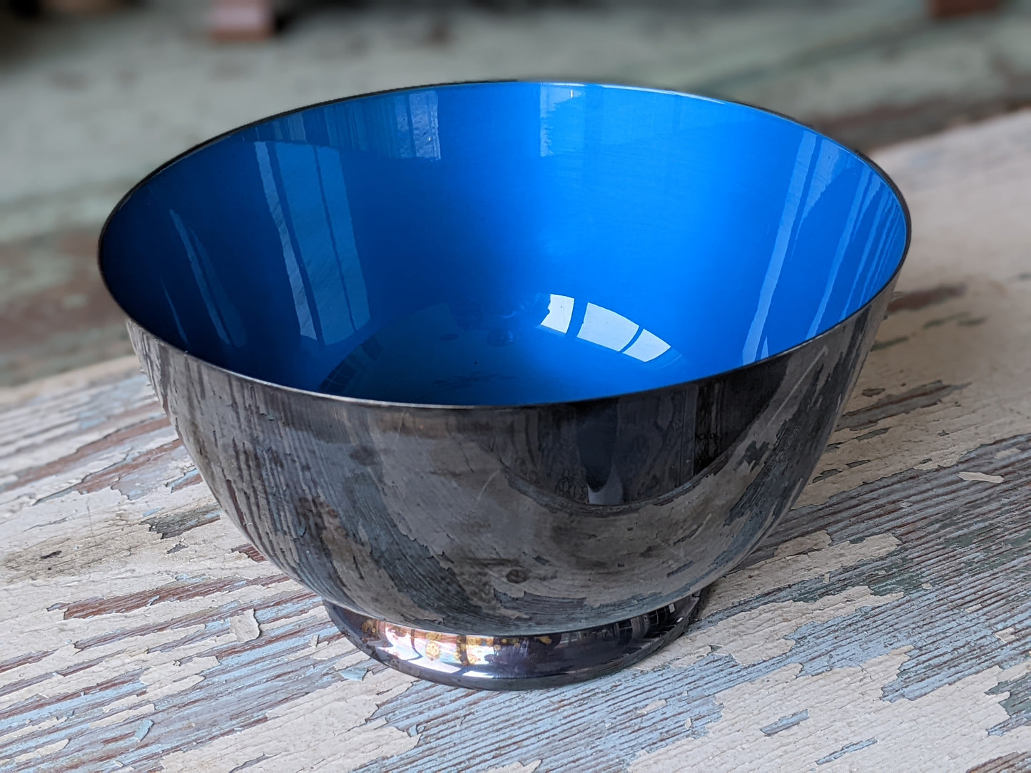 Vintage Reed & Barton Mid Century Silverplate No. 184 Jamestown Bowl Inner Blue Enamel !! Perfect Vintage Gifts and Collectibles !!