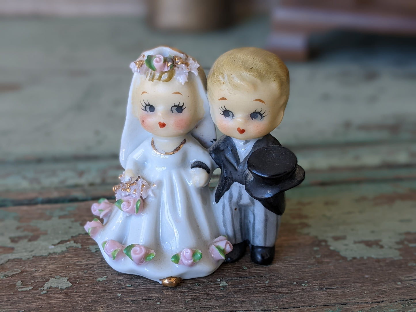 1950s Lefton Wedding Bell Porcelain Hand Painted Bride Groom !! Thoughtful Vintage Gifts & Collectibles