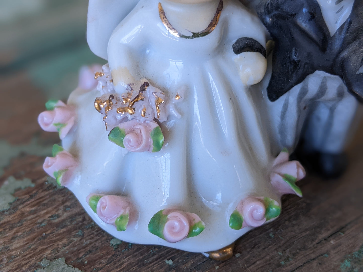 1950s Lefton Wedding Bell Porcelain Hand Painted Bride Groom !! Thoughtful Vintage Gifts & Collectibles