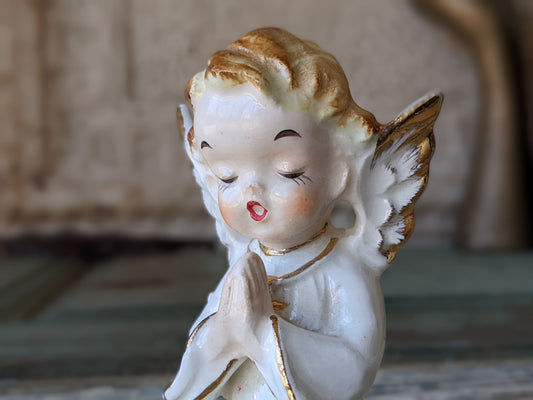 1950s Kneeling Praying Angel Figurine by Artmark !! Hand-Painted Porcelain with Gold Highlights !! Adorable Vintage Gifts & Collectibles