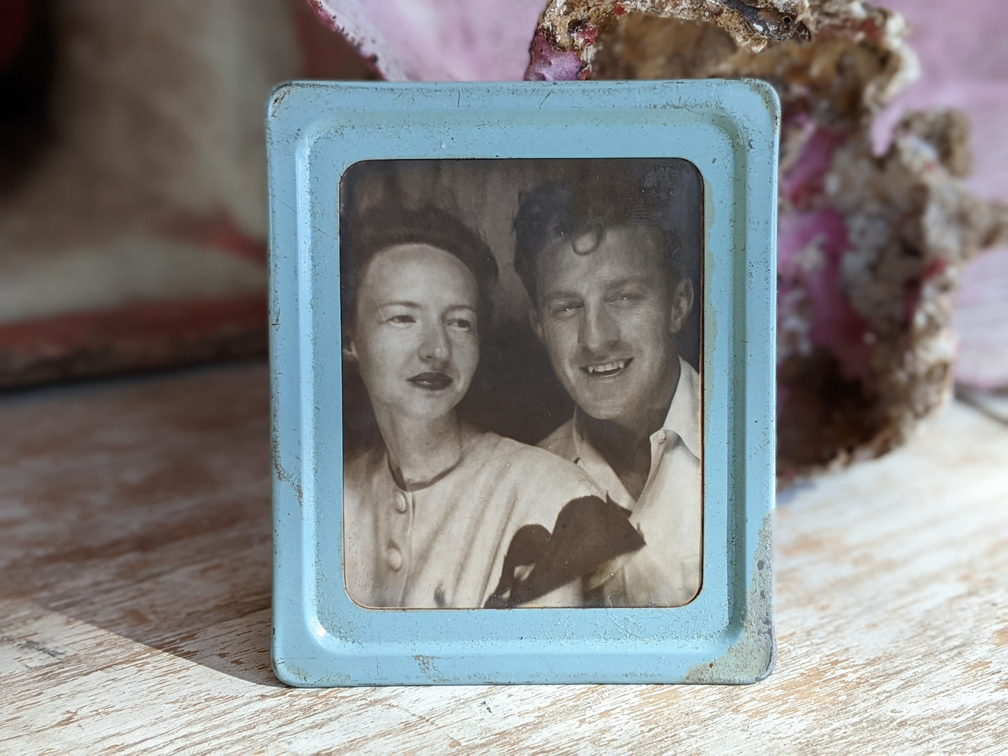 1946 - 1947 Photomatic Young Couples Portrait !! Amazing Fun Joyful Photography Historical Photographic Gifts !!