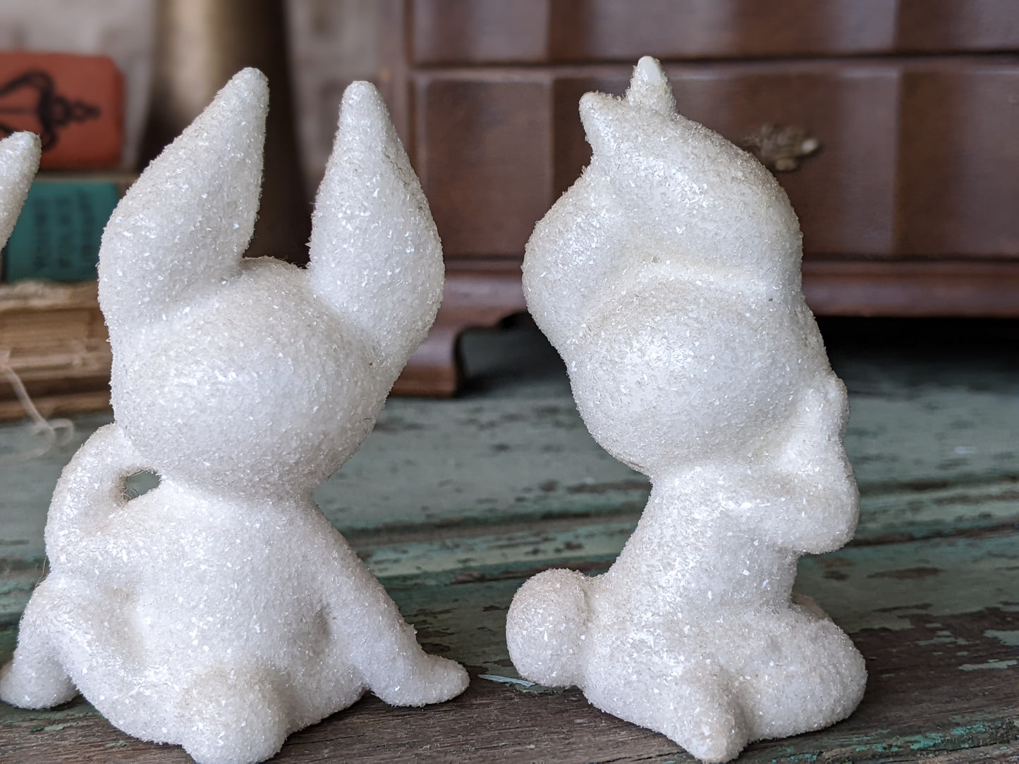 1950s Easter Snow Bunnies Sugar Glaze Kitschy Japan !! Rare Condition !! Amazing Vintage Gifts & Collectibles