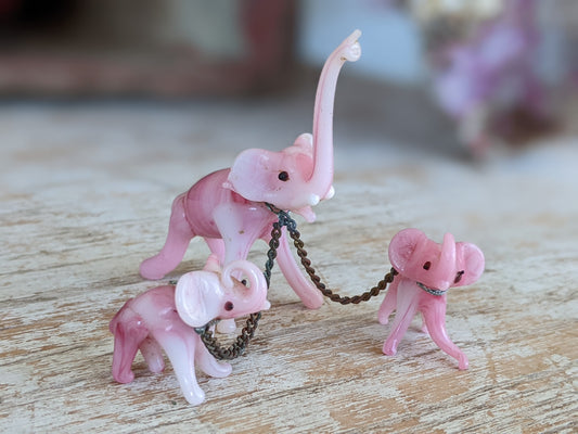 1960s Hand-Pulled Glass Elephant Family Pink Marbled Handmade Blown w Original Chain !! Amazing One-Of-A-Kind Vintage Gifts !!