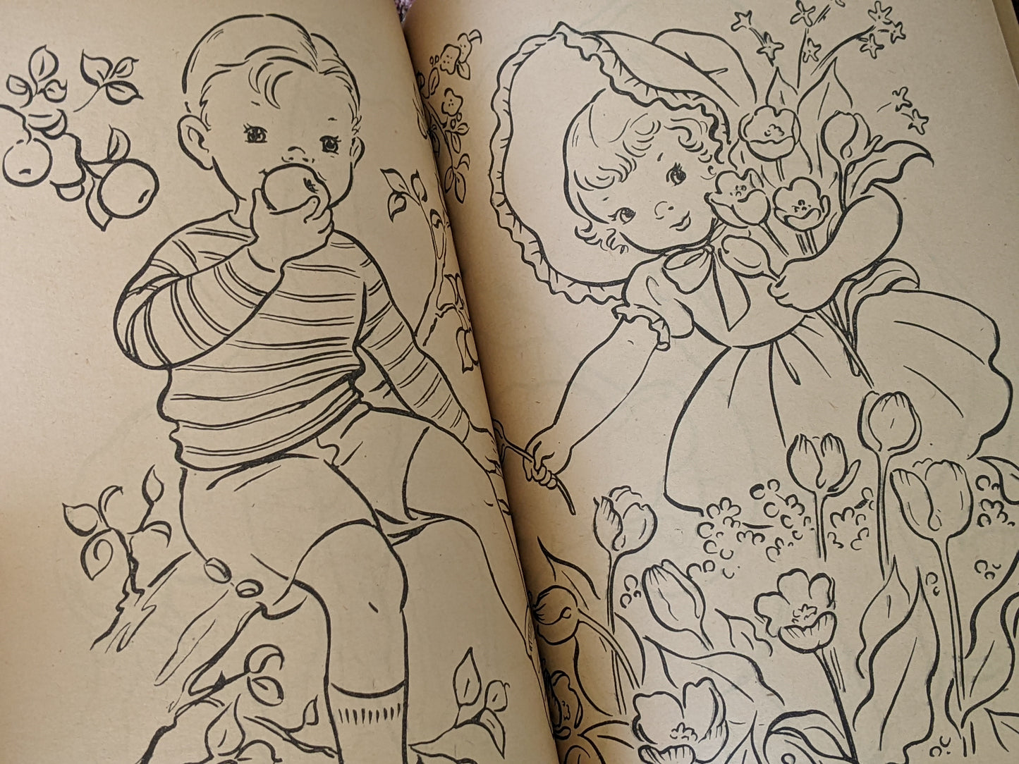 1949 Humdinger Coloring Book By Merrill #1572 **Amazing & Unused 48 Double-sided Pages