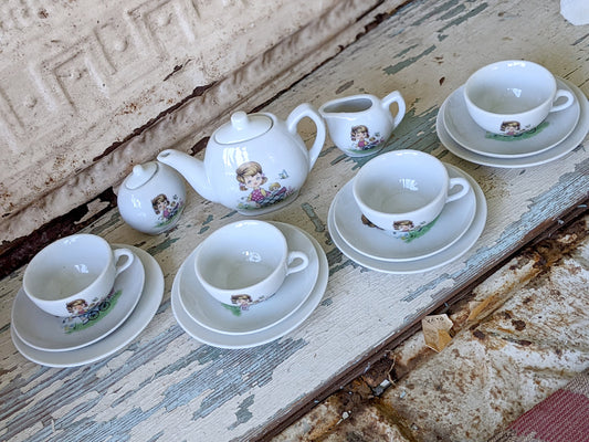 1950s !! Rare Pattern !! Toy China Tea Set Complete 15 Piece Set Girl Baby Doll Stroller Carriage Made In Japan !! Adorable Vintage Gifts !!